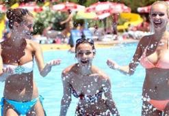 Antalya turist sayısında 9,5 milyonu geçti