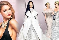 4. geleneksel Rihanna gecesi