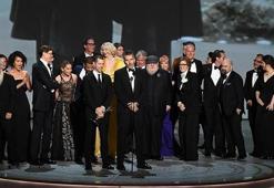 Emmy Ödülleri sahiplerini buldu: Netflix, HBO'yu geçti