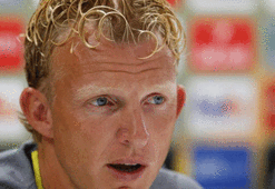 Dirk Kuyt'tan kötü haber!