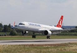 Üçüncü Havalimanına inen ilk yolcu uçağı THY'nin oldu