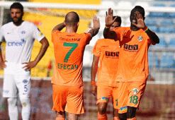 Papiss Cisse ikiledi! Alanyaspor 3'te 3 yaptı...