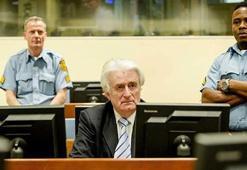 "Bosna Kasabı" Karadzic'in temyiz davasında hakim değişikliği