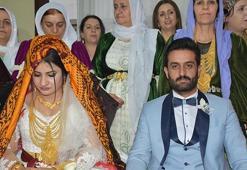 Aşiret düğününde geline 1 kilo altın takıldı