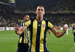 Slimani'den Fenerbahçe'ye hayat öpücüğü!
