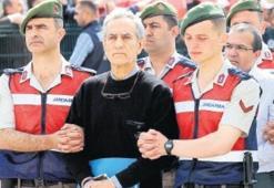 Akın Öztürk "İsrail bizi sattı" demiş