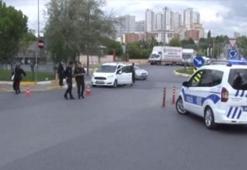 Çocuğunun gözü önünde vuruldu