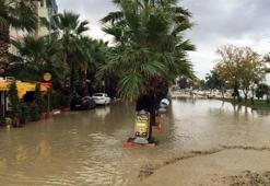 Son dakika: Silivri sahili sular altında kaldı
