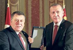 Uluslararası  sistem çatırdıyor