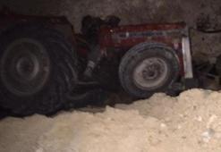 Traktör devrildi: 1 ölü, 2 yaralı