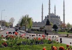 Komşular için dükkanlar gece de açık olacak