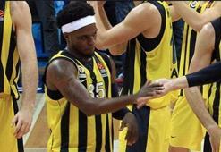 Bobby Dixon: "Bana değil, ayıya yardım edin"
