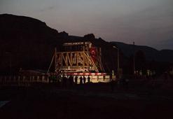 600 yıllık Hasankeyf kale kapısı taşındı