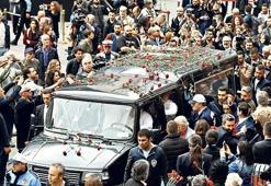 Güle güle büyük usta seni hiç unutmayacağız