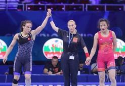 Elif Jale finale yükseldi
