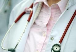 Ülkede şok! 130 doktor istifa etti