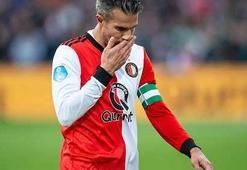 Robin Van Persie, futbolu bırakma kararı aldı!