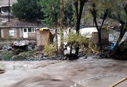 Şırnak'ta sel evleri vurdu