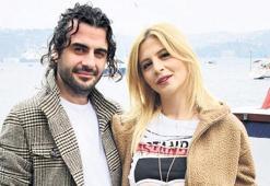 İlk single çıktı