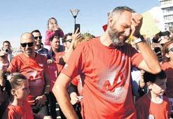 Van’dan İzmir’e ‘iyilik’ için koştu
