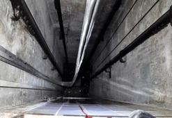 15'inci kattan asansör boşluğuna düşen işçi öldü!