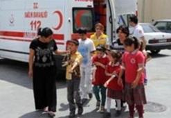 28 öğrenci hastaneye kaldırıldı