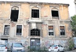 Dört yıldır restorasyon izni bekliyor