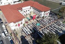 Elektrik üreten belediye binası