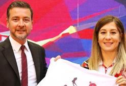 Yasemin Adar, genç sporcularla buluştu