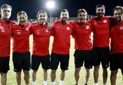İbrahim Dağaşan yeniden Antalyaspor'da!