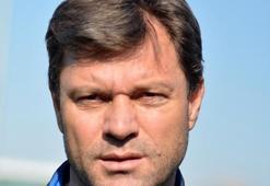 Ertuğrul Sağlam: "G.Saray ile futbol kavgası yapacağız"