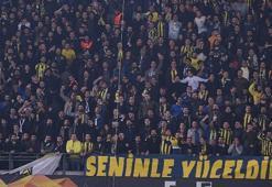 Kadıköy'de Fatih Terim'e küfür