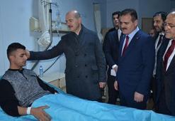 Bakan Soylu'dan patlamada yaralanan askerlere ziyaret
