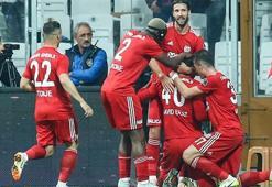 Vodafone Park'ta büyük şok! Sivasspor geriden geldi