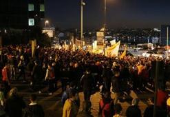 Galatasaraylı taraftarlardan protesto
