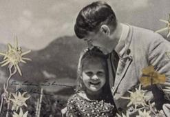 Hitler'in Yahudi kızla çekilen bu fotoğrafı açık artırmaya çıkıyor