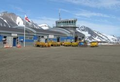 Danimarka Grönland havalimanlarına ortak oldu