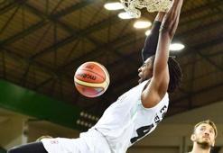 Darüşşafaka evinde çok farklı: 93-65
