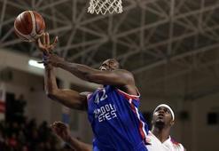 Anadolu Efes deplasmanda zorlanmadı