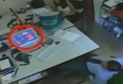Yanındaki kadının etek altı görüntülerini çekmeye çalıştı ve...