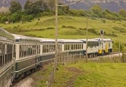 Son dakika... İspanya'da tren raydan çıktı! Ölü ve yaralılar var