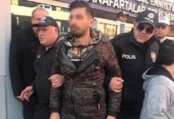 Araçta ayağa kalkıp dans edince gözaltına alındı