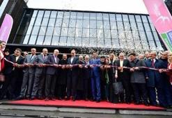 ‘Yücel’in Çiçekleri’ seyirciyle buluştu