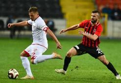 Gazişehir Gaziantep tek golle kazandı