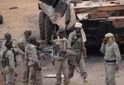 Mali'de bin 500 isyancı silah bıraktı