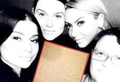Hadise'nin annesi Belçika'ya döndü