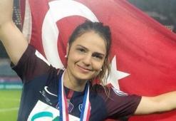 Melike Pekel: Mesut Özil'in Almanya'yı bırakması doğru