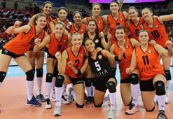 Eczacıbaşı VitrA yenilmeden yarı finalde