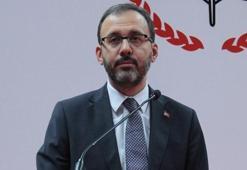 Bakan Kasapoğlu'ndan VakıfBank ve Eczacıbaşı VitrA'ya tebrik