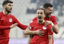 Antalyaspor'dan zirveye çift adım: 0-2